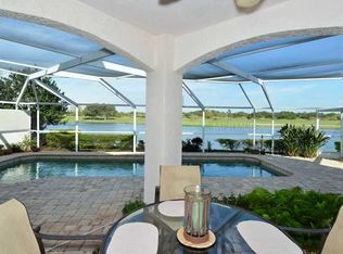 7305 Regina Royale #22, Sarasota, FL 34238