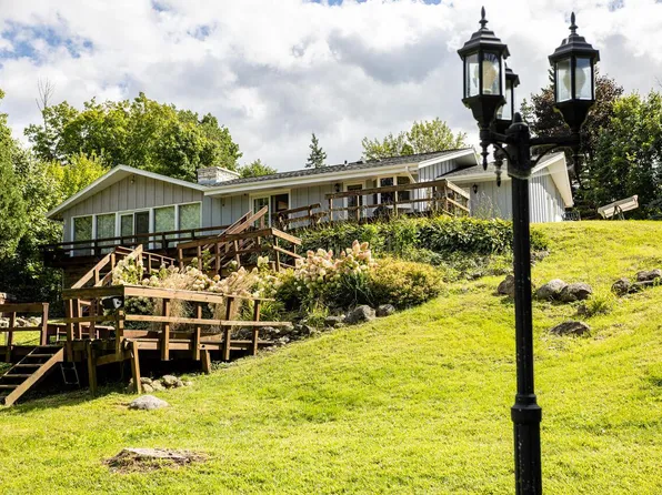 4350 Hubertus ROAD, Hubertus, WI 53033