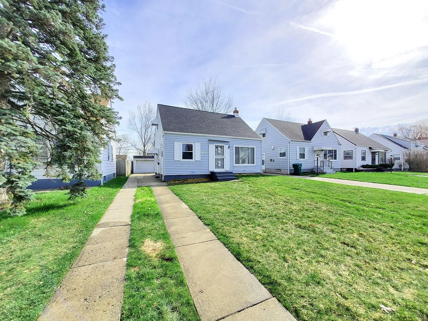 18806 Fairway Ave photo 1