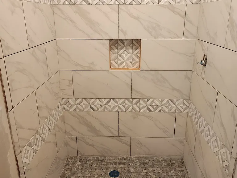 7010 Old Brownsville Rd — Photo 3