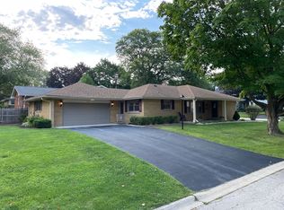 625 Lill St, Barrington, IL