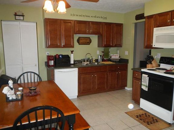 4th image of 165 Grazing Trace Ct