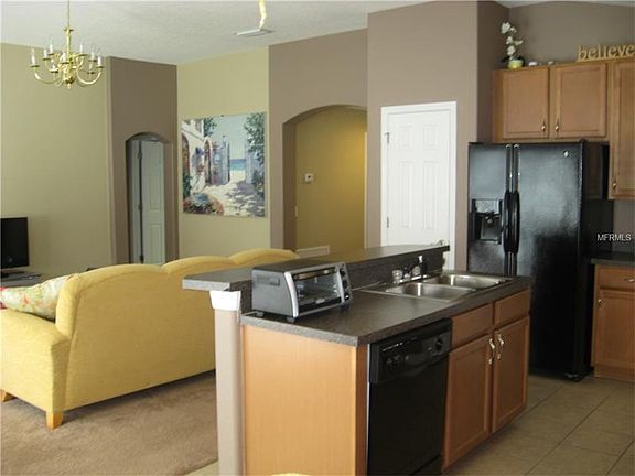 4th image of 6233 Dainty Bess Ct