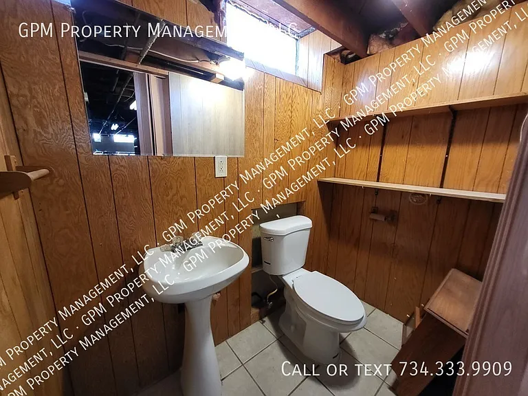 3277 Terry St — Photo 16