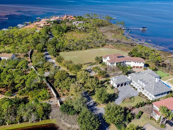 5th image of 4321 Breakwater Dr