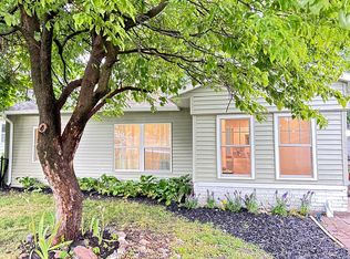 1253 N Daniel Ave, Springfield, IL 62702