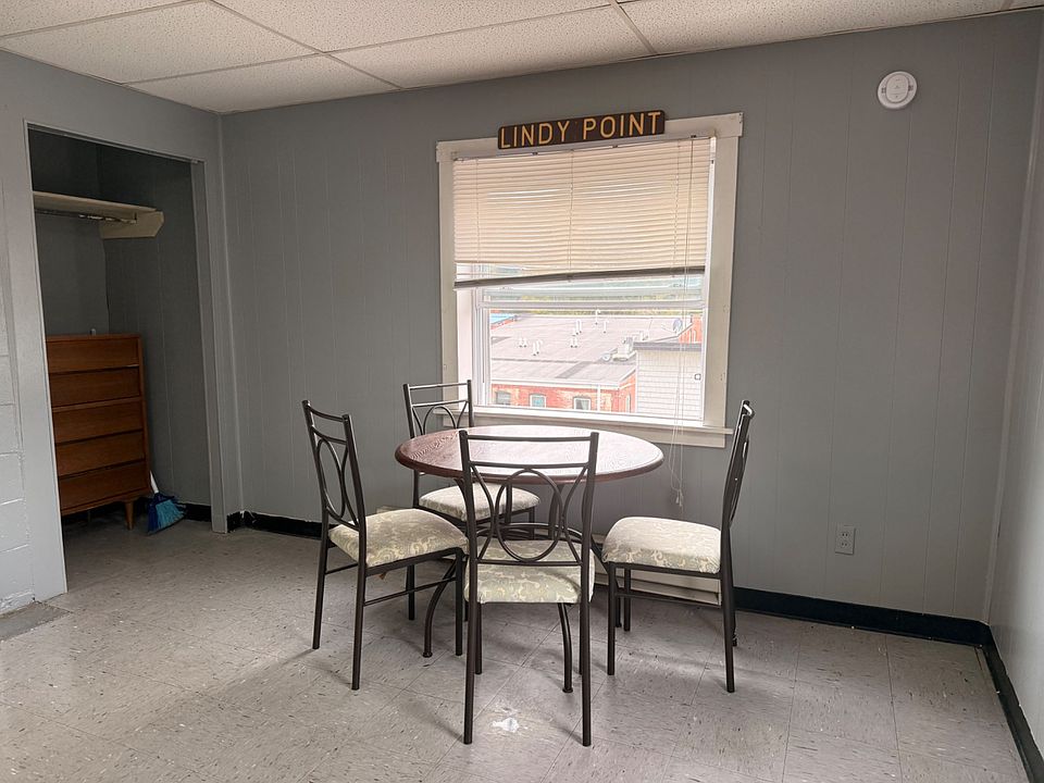 1st image of 258 Spruce St #201