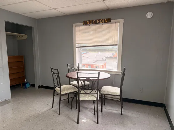 258 Spruce St, Thomas, WV