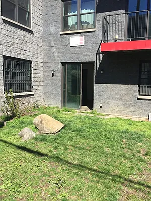 Rented by Bold New York | media 13