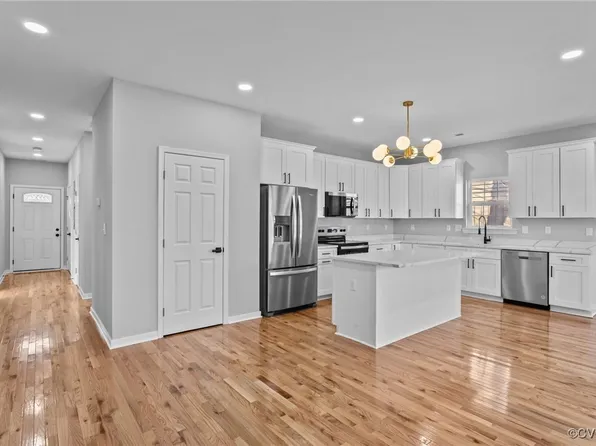 216 S Dunlop St, Petersburg, VA 23803