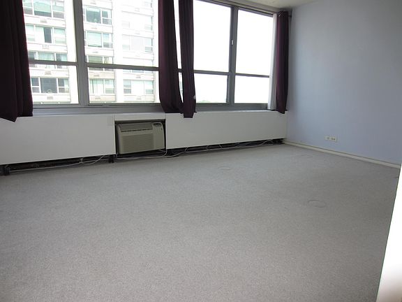 5th image of 3550 N Lake Shore Dr APT 2218