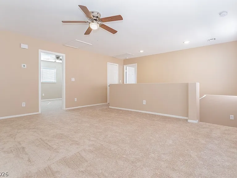 11705 Grotta Azzurra Ave — Photo 37