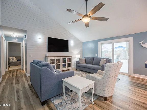 2nd image of 2918 Treasure Cir
