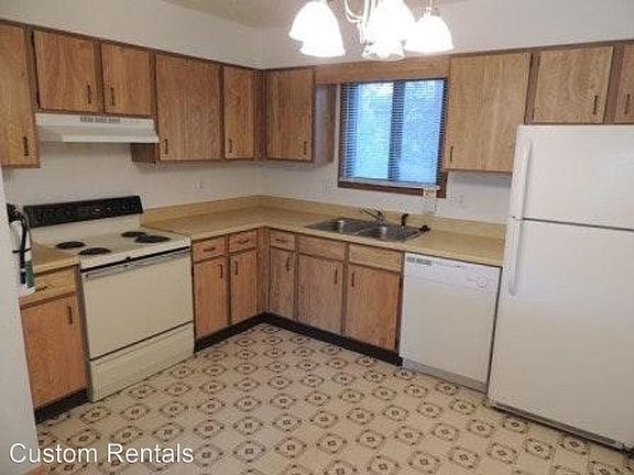 4th image of 935 Boston Way APT 1