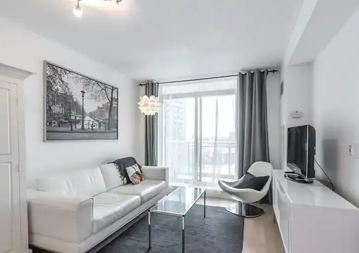 50 Lynn Williams St #1008 — Photo 4