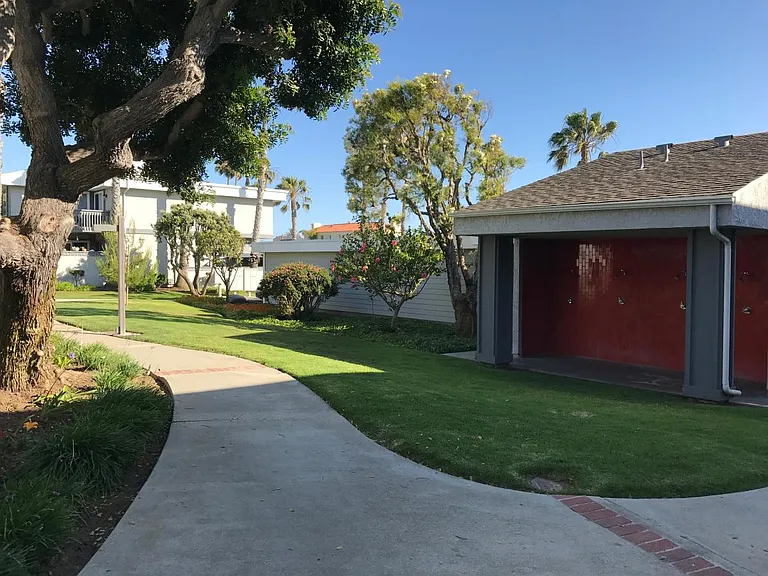16932 Pacific Coast Hwy #104 — Photo 13