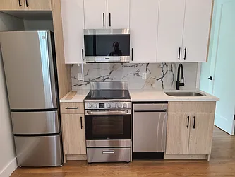 Rented by The Hamilton Group