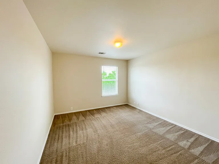 8011 Hoosier Park — Photo 18