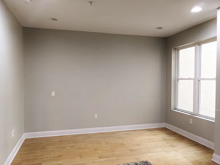 331 N 40th St #2A — Photo 11