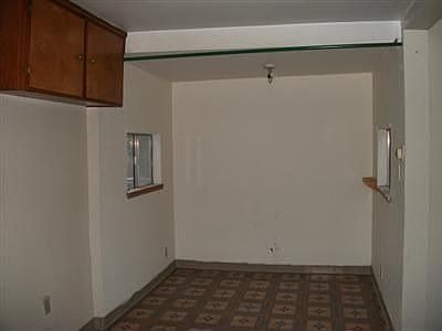 2nd image of 427 S Sierra Vista Ave