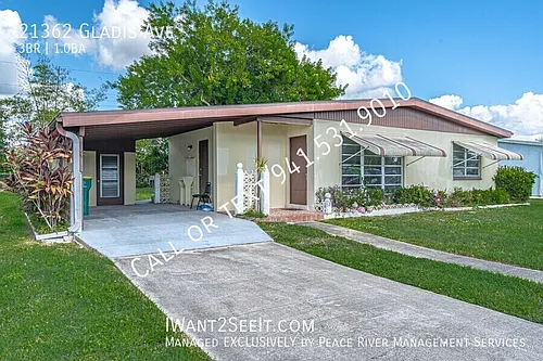 21362 Gladis Ave Photo 1