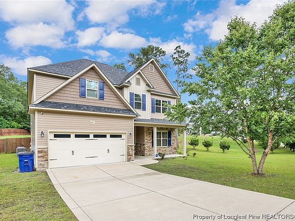 2nd image of 251 Bristle Oaks Dr