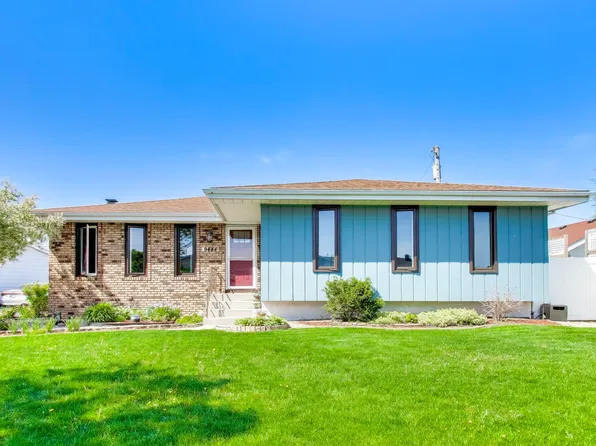 9444 Wildwood Dr, Highland, IN 46322