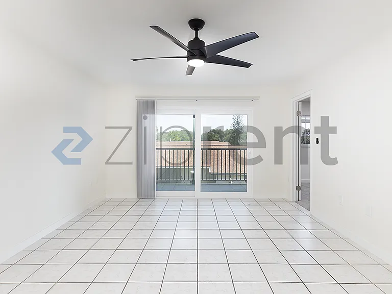 238 Chandler St #203 — Photo 6