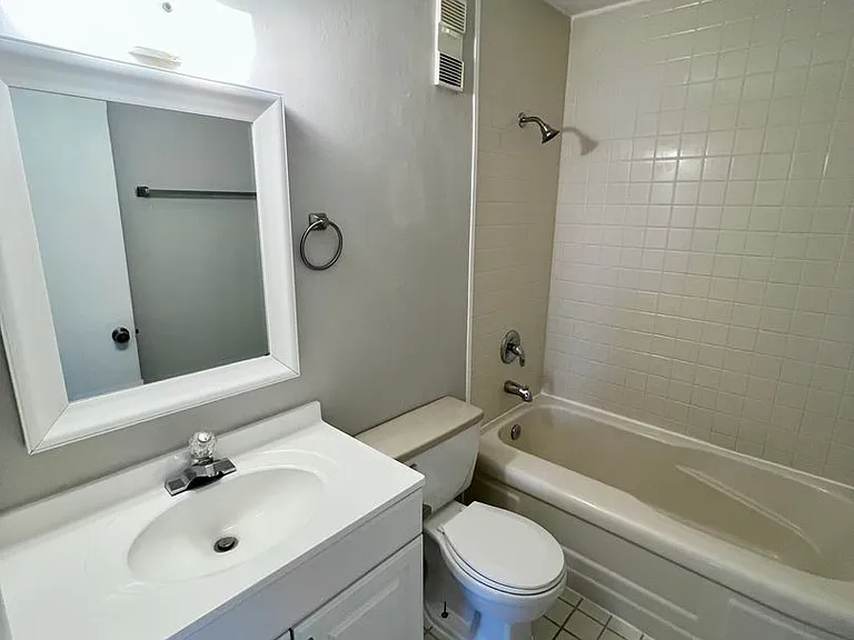 403 Hayden Rd #218 — Photo 10