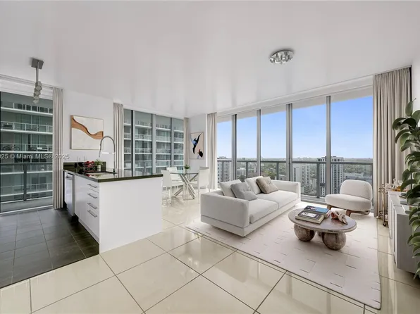 1111 SW 1st Ave APT 2914, Miami, FL 33130