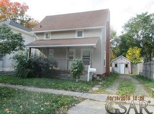 624 Woodlawn Ave, Owosso, MI 48867
