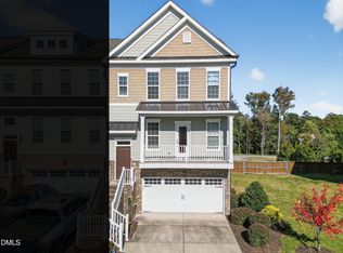 831 Tunisian Dr, Apex, NC 27523