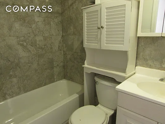 Rented by Compass | media 26