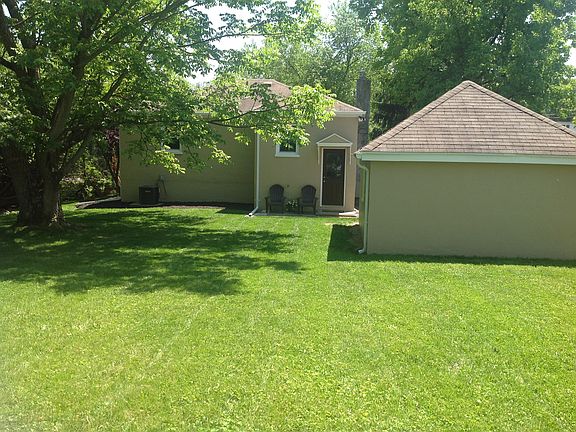 2nd image of 1341 Berwin Ave
