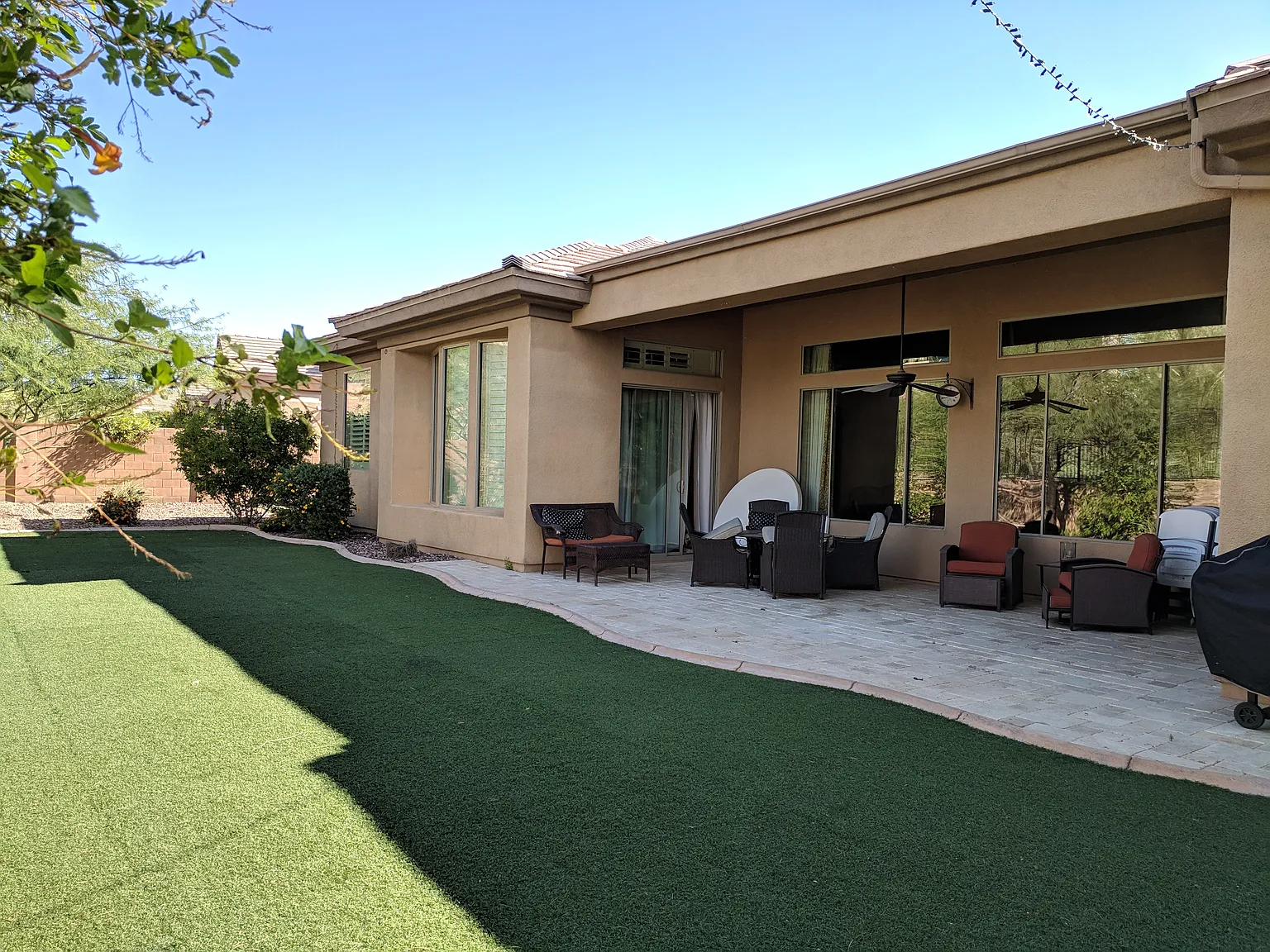 6 bed, 4.5 bath, 4319 sqft, $5,500 — Photo 3