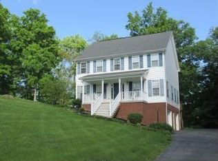 220 Alfalfa Ln, Jonesborough, TN 37659