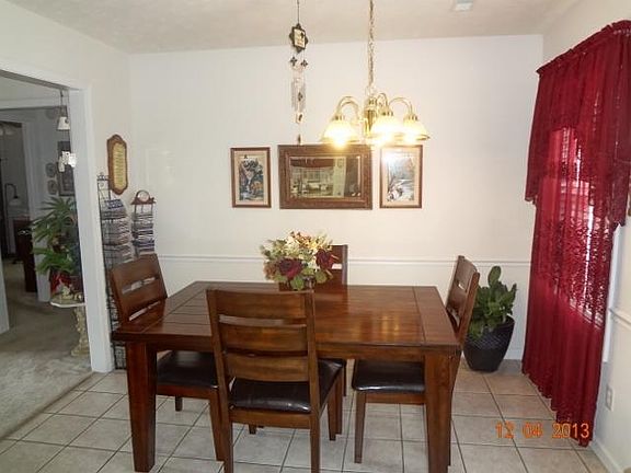 5th image of 9027 Nevada Ave
