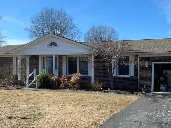 155 Susan Ln, Paducah, KY 42003