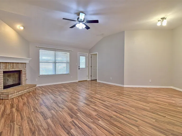 807 Wild Petunia Way — Photo 8