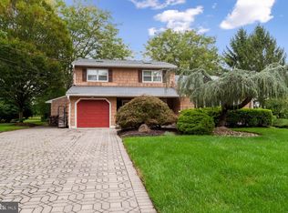 144 Oak Creek Rd, East Windsor, NJ 08520