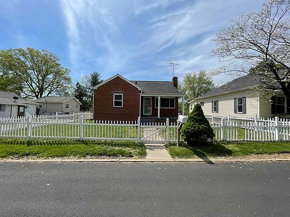 2nd image of 600 Gartrell St