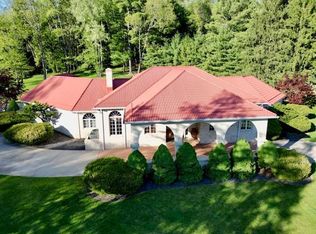126 Leewood Farms Road, Wheeling, WV 26003