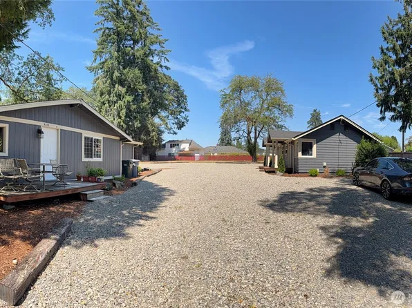 9315 Veterans Drive SW, Lakewood, WA 98498