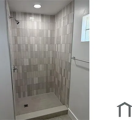 3851 NE 14th Ave — Photo 5