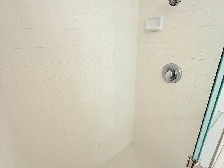 4625 Karnes Rd #B — Photo 6