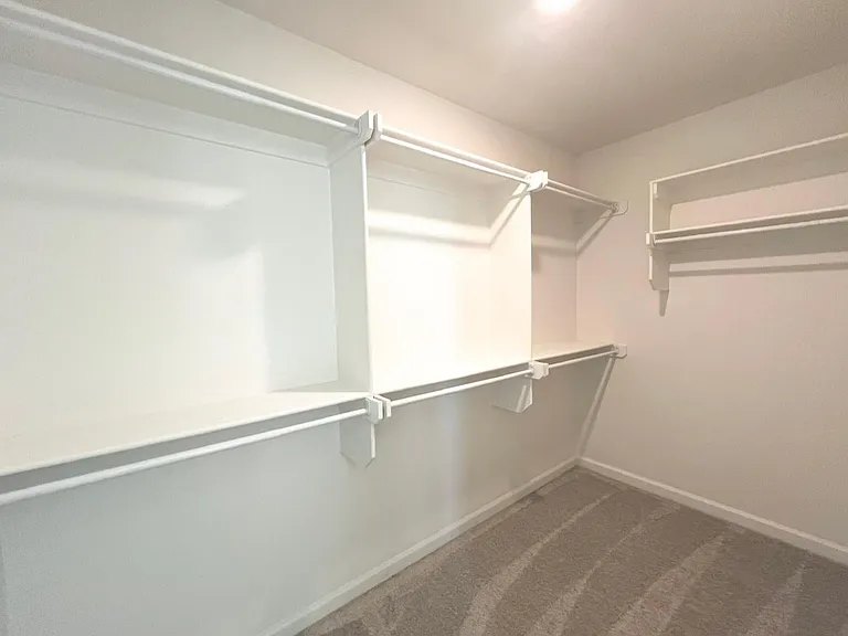 310 W Tyler Rd — Photo 15