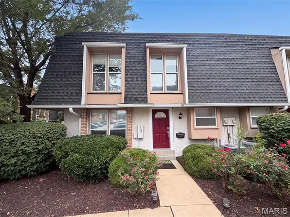 1154 Rue La Chelle Walk #1154, Saint Louis, MO 63141