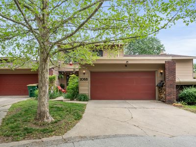 1068 Woodland Park Dr, West Des Moines, IA, 50266