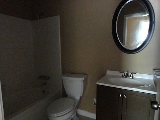 5th image of 5618 Saint Thomas Dr