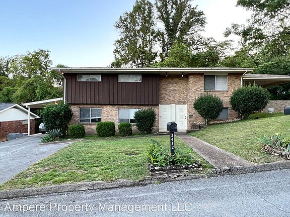 4th image of 3410-3412 Betty Ln